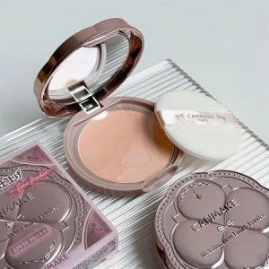 Lớp phần trang điểm của Canmake Marshmallow mềm mại và vô cùng tự nhiên