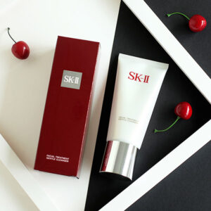 Sữa rửa mặt SK-II Cleanser giúp bạn loại bỏ hoàn toàn bã nhờn, dầu thừa, phấn trang điểm trên mặt mỗi ngày