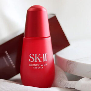 Tinh chất SK-II cung cấp cho làn da những thực phẩm bổ dưỡng để da luôn khỏe